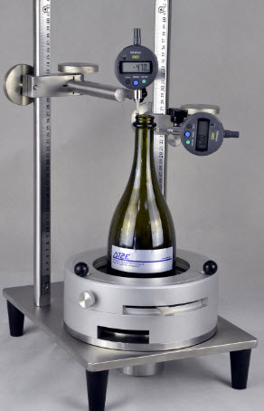 Thiết bị kiểm tra độ đồng tâm cho chai PET và chai thủy tinh UBPT-1